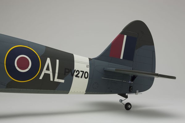 Kyosho SQS Warbird F4U Spitfire EP/GP 50 ARF4