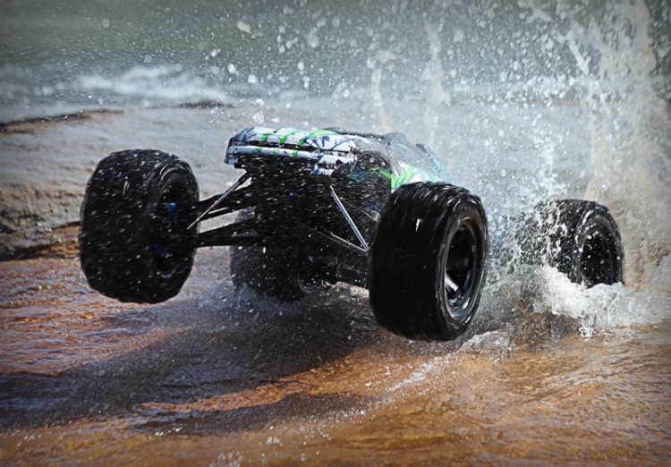 Traxxas e-revo 2.0 Monster Truck Brushless 1/10 10