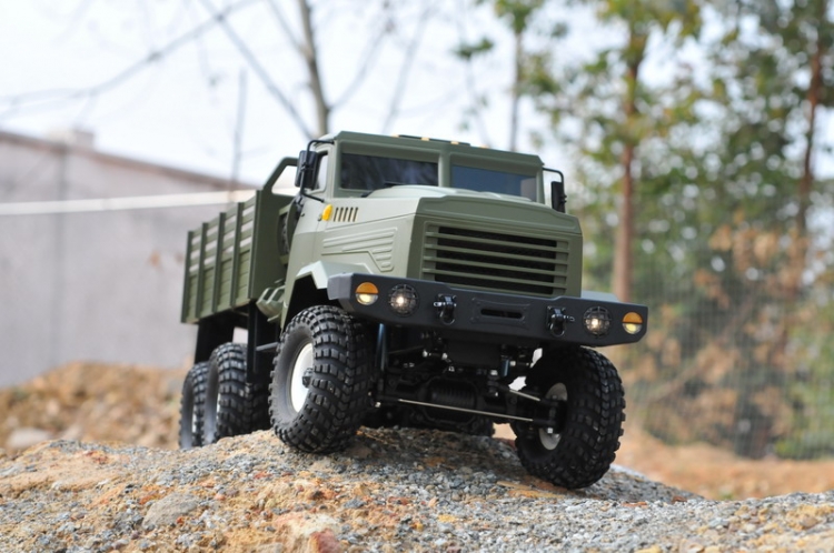 Cross RC Camion Trial 6x6 in Metallo KC6 Kit 01