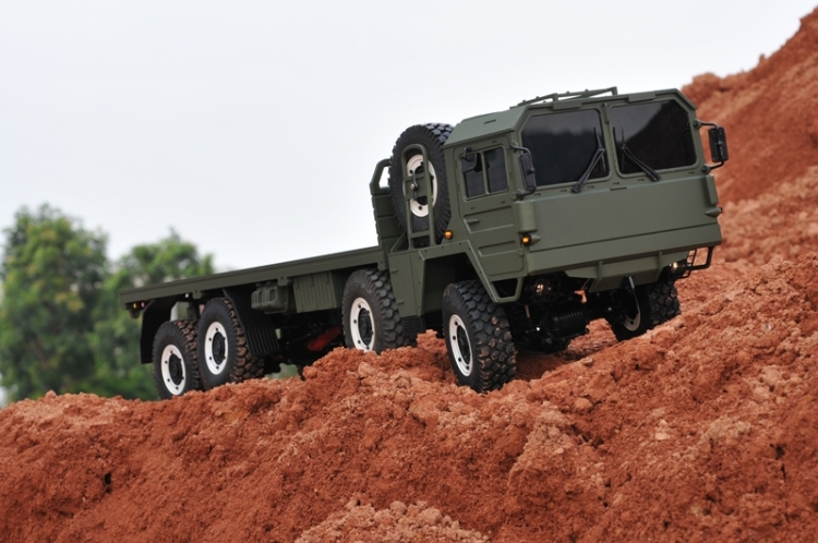 8x8 rc crawler