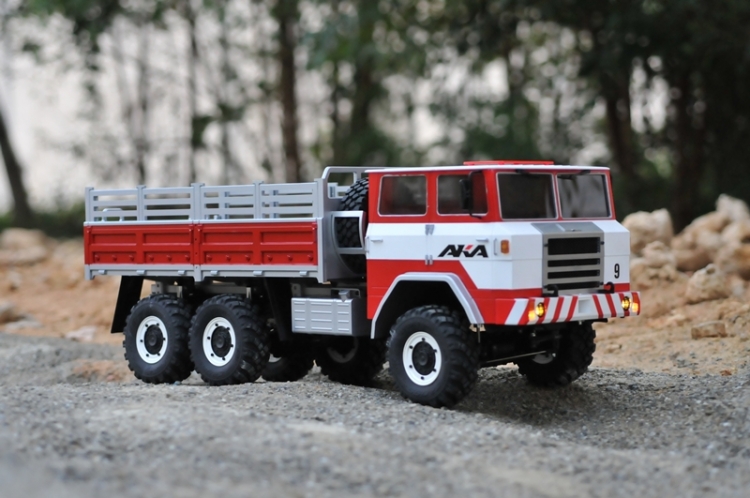 Cross RC Camion Trial 6x6 in Metallo XC6 Kit 04