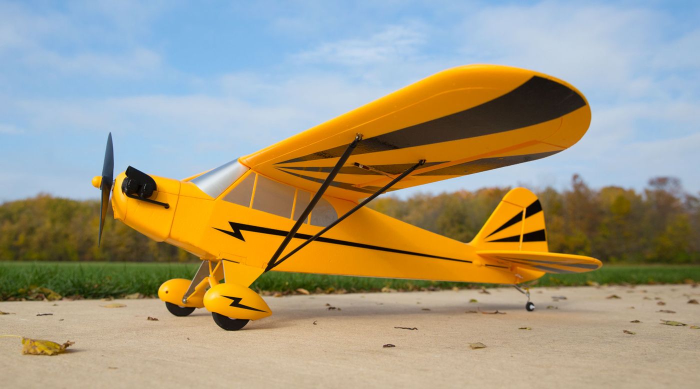 E-flite Cub Clipped Wing BNF Basic Safe AS3X 1