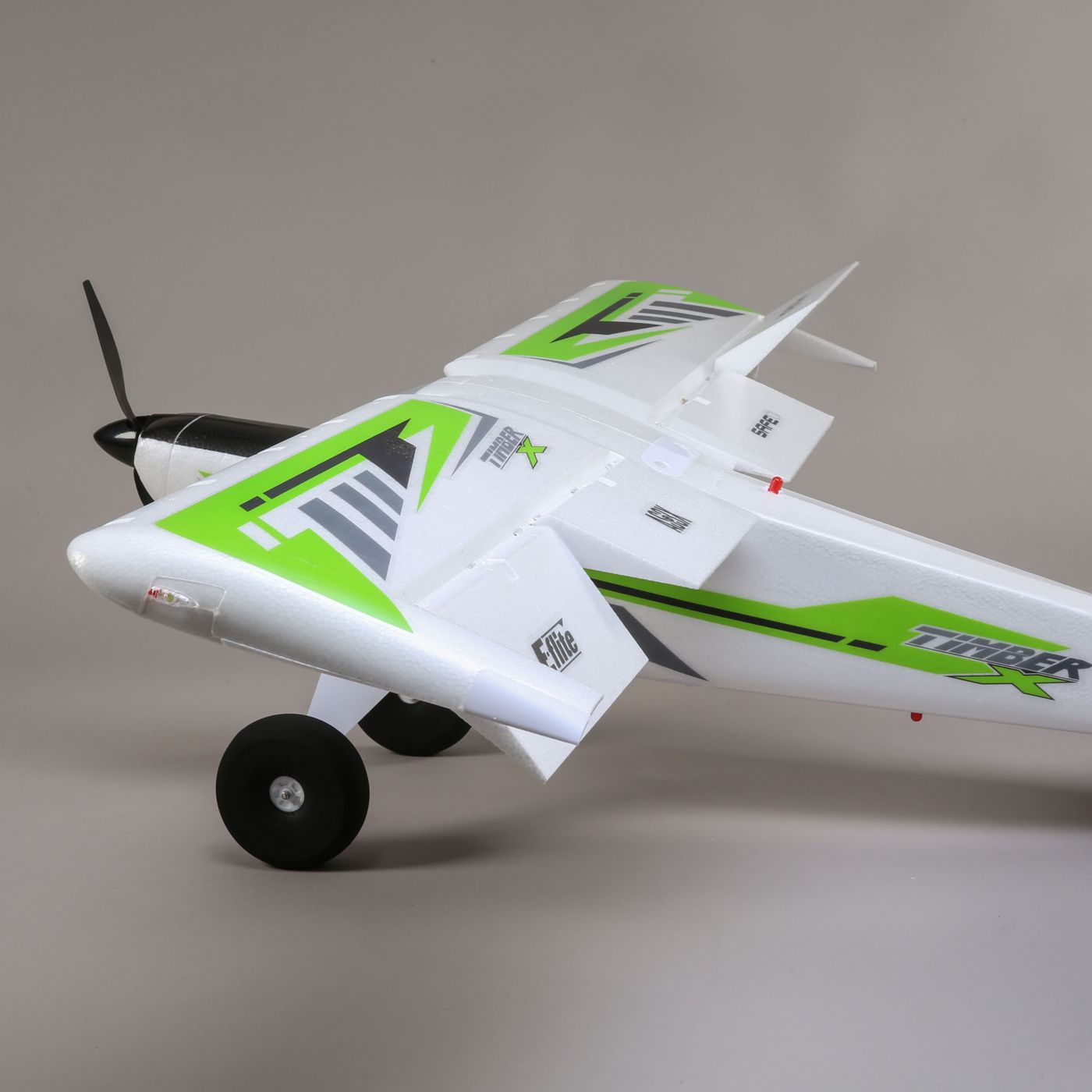 E-flite Timber X BNF Safe AS3X 1.2m 02