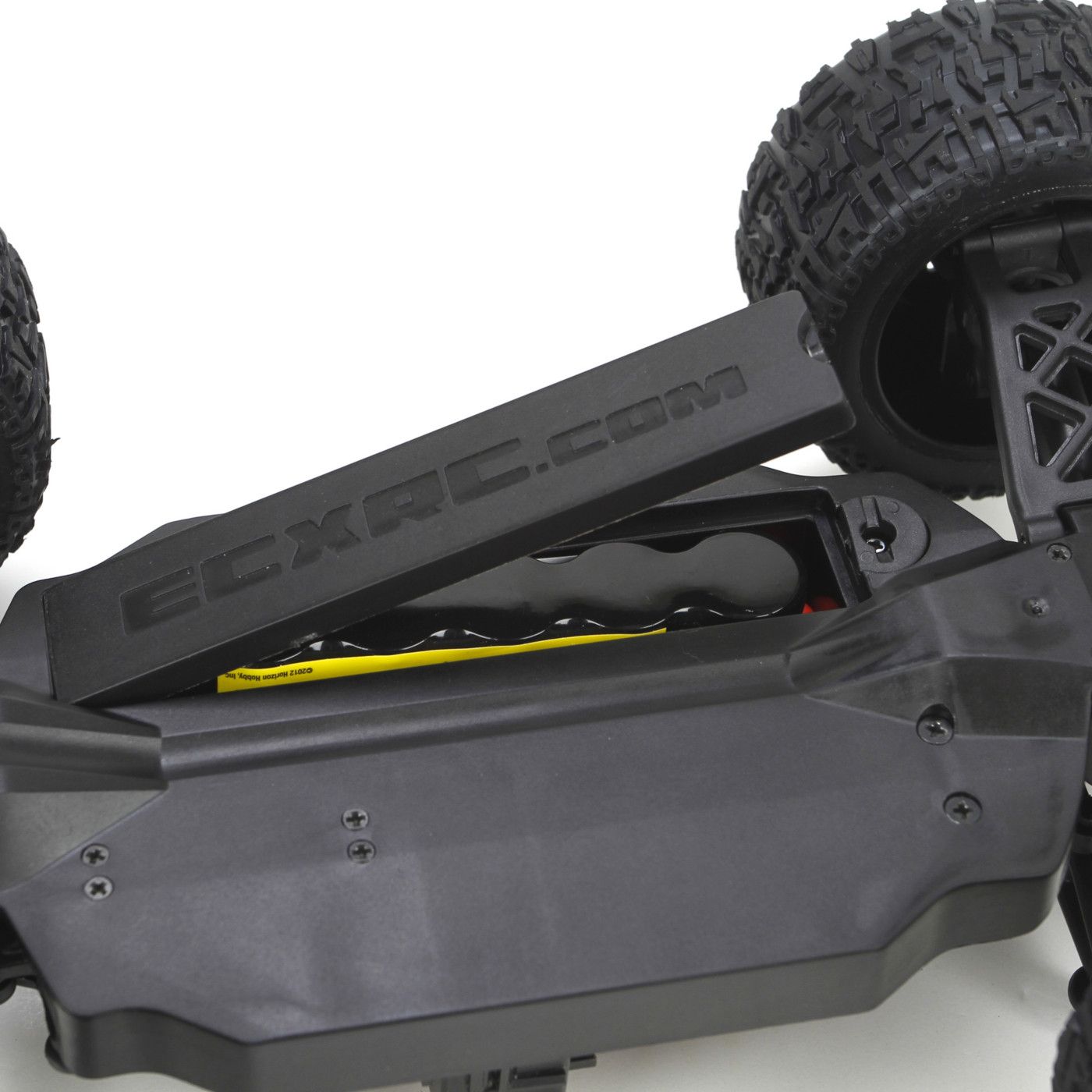 ecx ruckus monster truck 4wd rc rtr 04