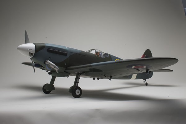 Kyosho SQS Warbird F4U Spitfire EP/GP 50 ARF