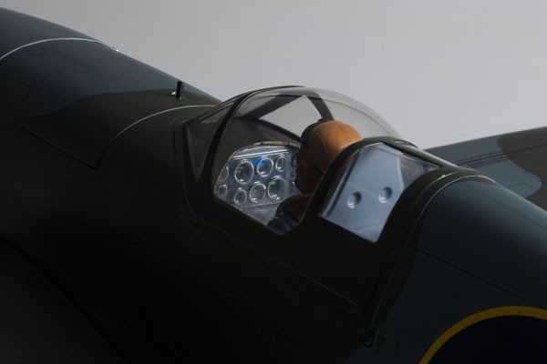 Kyosho SQS Warbird F4U Spitfire EP/GP 50 ARF2