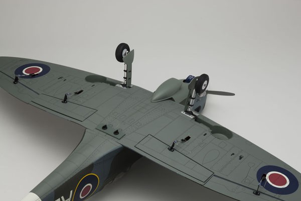 Kyosho SQS Warbird F4U Spitfire EP/GP 50 ARF5