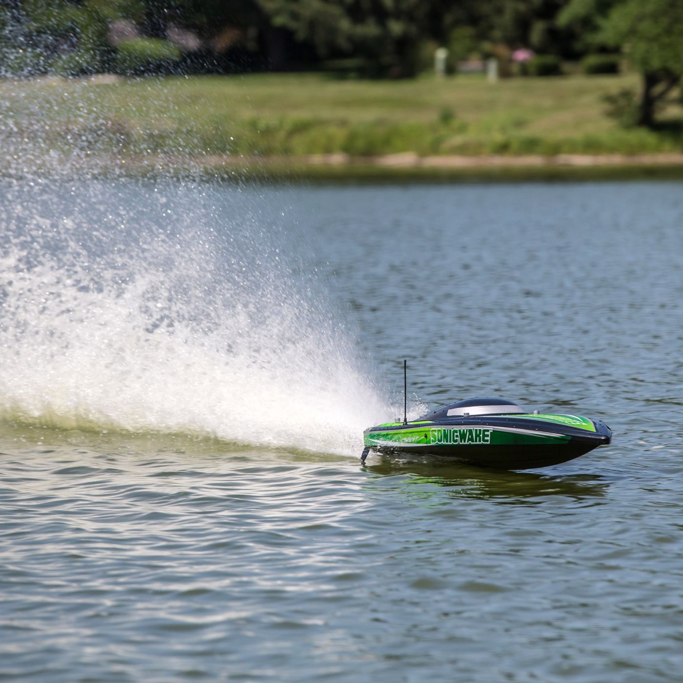 Proboat Sonicwake 36 Deep-V Self-Righting Brushless Boat RTR 6