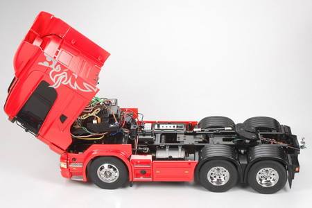 Tamiya Scania R620 Highline rosso kit 3